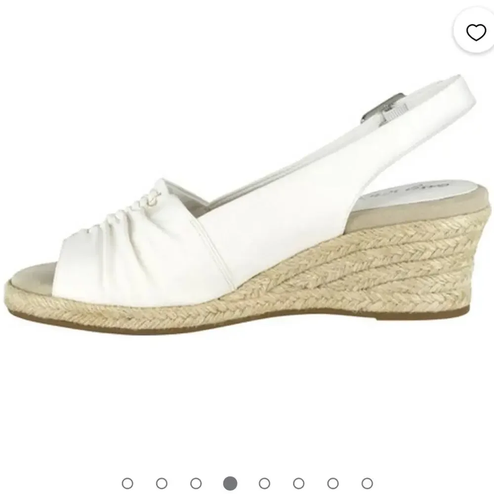 Easy Street Women's Wedge Espadrille White Sandals Women 9.5 WW